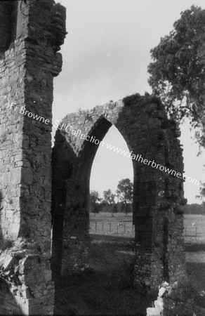 ABBEY S.TRANSEPT ARCH